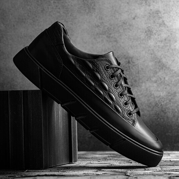 Crocodile cow leather men's sports shoes code Hm 200